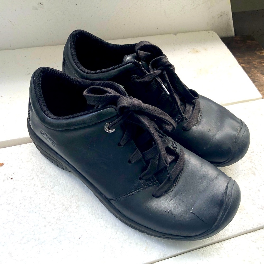Keen 1006999 Womens Black Leather Oxford Work Shoe Lace Up Slip Resistant Sz 8.5